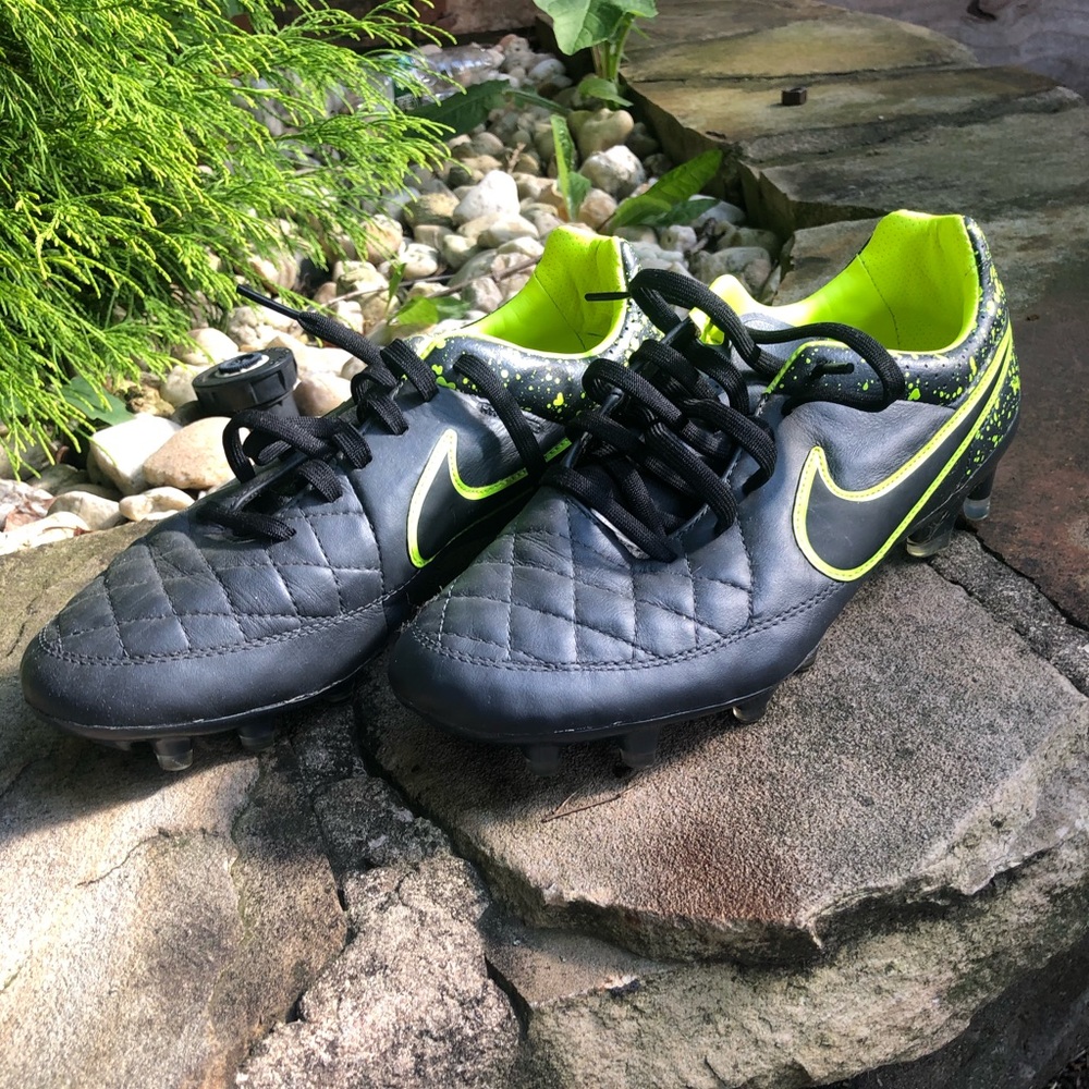 Tiempo Nike
